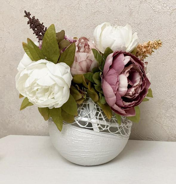 Elegant Wedding Glass Vase Pearl White | Hand-Painted Art Glass Bubble Vase | 6 Inch Table Centerpiece for Interior Design & Home Decor - Premium  from Home Treasures - Just £74.99! Shop now at Home Treasures