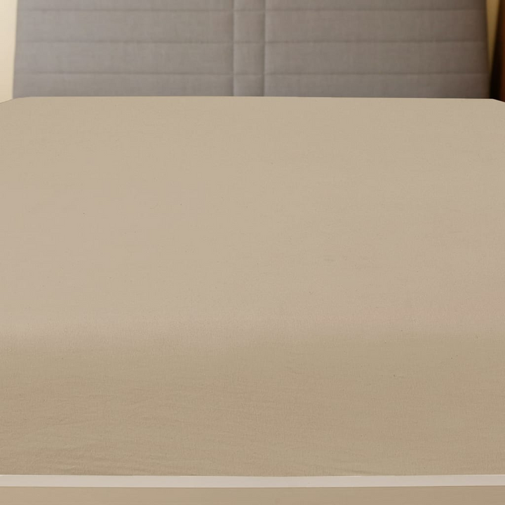 Jersey Fitted Sheet - Premium Taupe Cotton, 140x200 cm - Ultra-Soft & Breathable Bedding for Ultimate Comfort - Premium  from Home Treasures - Just £17.99! Shop now at Home Treasures