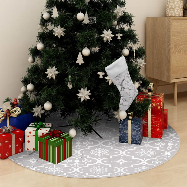 Luxury White Christmas Tree Skirt with Matching Sock - 90 cm, Soft Fabric with Snow Pattern - Premium  from Home Treasures - Just £17.99! Shop now at Home Treasures