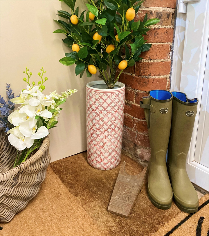 Red and White Daisy Chain Umbrella Stand - Stylish Ceramic Home Decor & Practical Storage Solution - Premium  from Home Treasures - Just £40.99! Shop now at Home Treasures