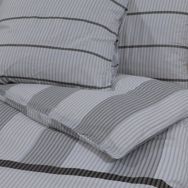 Grey Cotton Duvet Cover Set - 140x200 cm | Soft, Stylish & Durable Bedding - Premium  from Home Treasures - Just £25.99! Shop now at Home Treasures