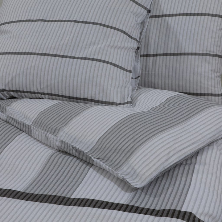 Line Patterned Cotton Duvet Cover Set in Grey - 220x240 cm, Elegant and Soft Bedding with Pillowcases - Premium  from Home Treasures - Just £33.99! Shop now at Home Treasures